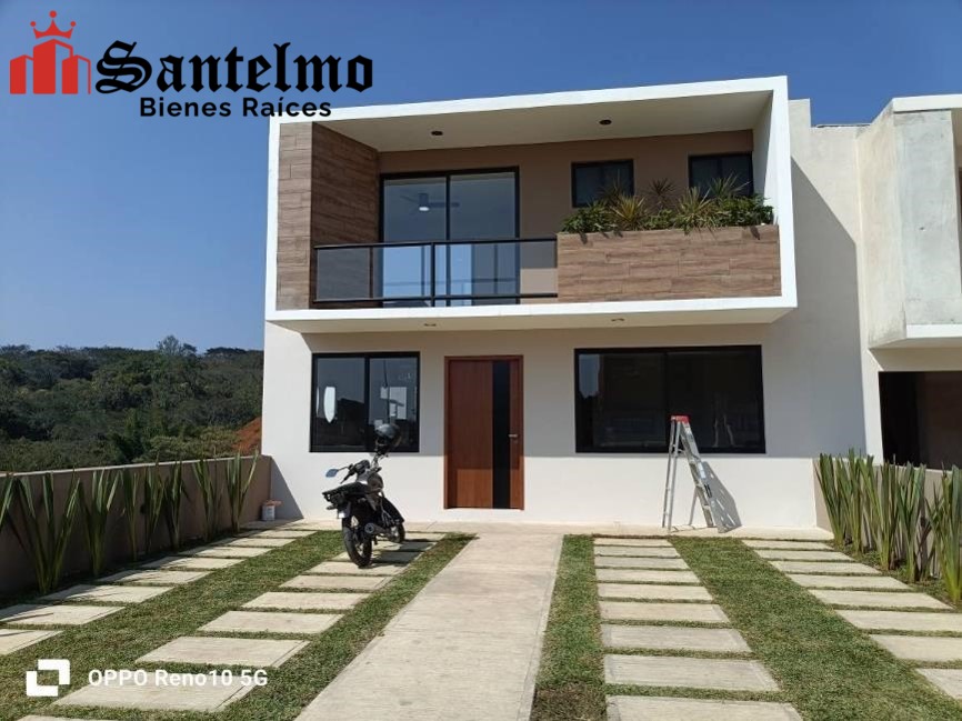 Casa en venta, fraccionamiento los Almendros; Xalapa, Veracruz